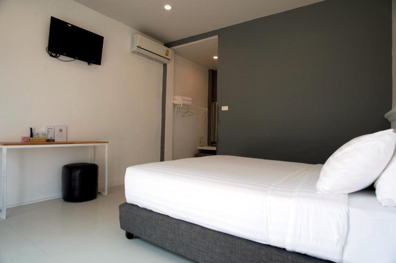 Hotel Bhive Nakhon Phanom Exterior foto